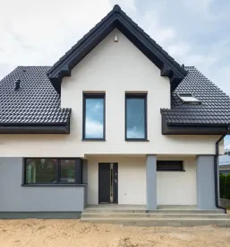 Delo na fasadi Slovenska Bistrica