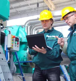 Montage von Industriemaschinen in Slowenien und im Ausland