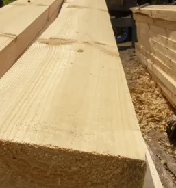 Großhandel mit Holz in arabische Länder