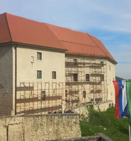 Postavitev gradbenega odra Dolenjska