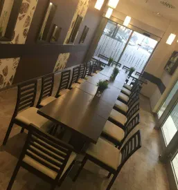 Balkanska restavracija v Ljubljani z okolico