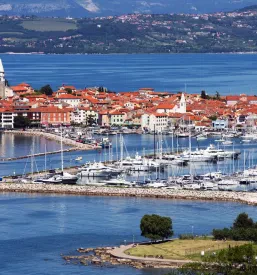 Apartma v Izoli