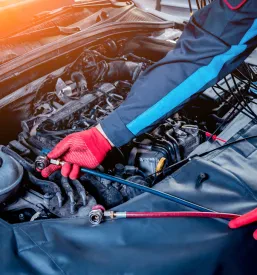 Kvalitetno popravilo cevi za avtoklime Slovenija