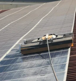 Vzdrževanje za sončne elektrarne v Sloveniji