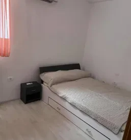 Velik apartma v centru Kopra
