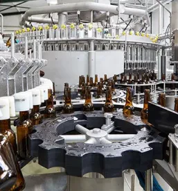 Polnilna linija za industrijo proizvodnje pijač