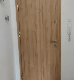 Ugodna notranja vrata Kranj