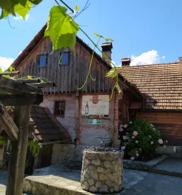 Kmetija