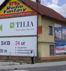 Kvalitetni velikoformatni tisk in sejemska oprema