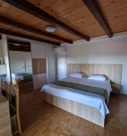 Room Pobegi, Koper, Obala