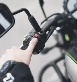Velika izbira motorjev v salonu Murska Sobota