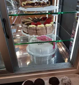 Sveže sladice Šiška