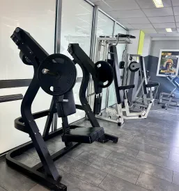 Fitnes v Logatu