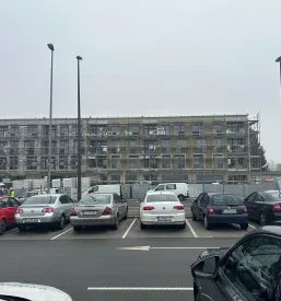 Zanesljiv fasader v Celju