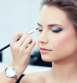 Ugodno make up ličenje na Dolenjskem