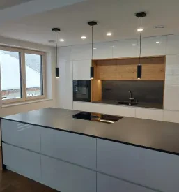 Izdelava in montaža kuhinjskih pultov po Sloveniji