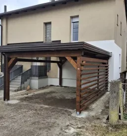 Montaža lesenih nadstreškov cela Slovenija