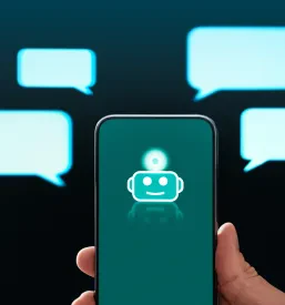 Koncept spletne podpore s pomočjo AI chatbota, ki nudi takojšnjo pomoč in svetovanje na spletnih straneh. Najboljši chatbot za podjetja Slovenija izboljšuje CRM in komunikacijo.