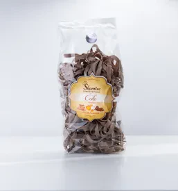 Edinstven paket čokoladnih testenin, ki ponujajo inovativno in sladko kulinarično doživetje za eksperimentalne kuharje.