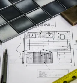 Menjava strojnih inštalacij in menjava kopalnice Radomlje