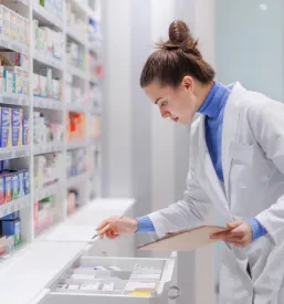Veleprodaja farmacevtskih izdelkov Slovenija
