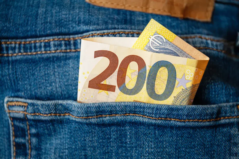 Kako lahko privarčujete 200 evrov na mesec brez večjih odrekanj
