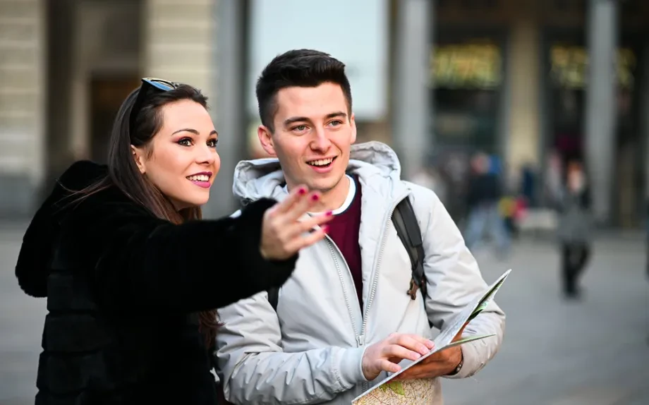 5 razlogov, da s turističnim vodičem prihranite čas in denar